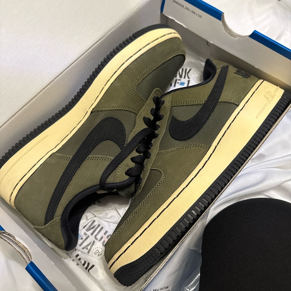 Nike Air Force 1 Low SP “Undefeated”